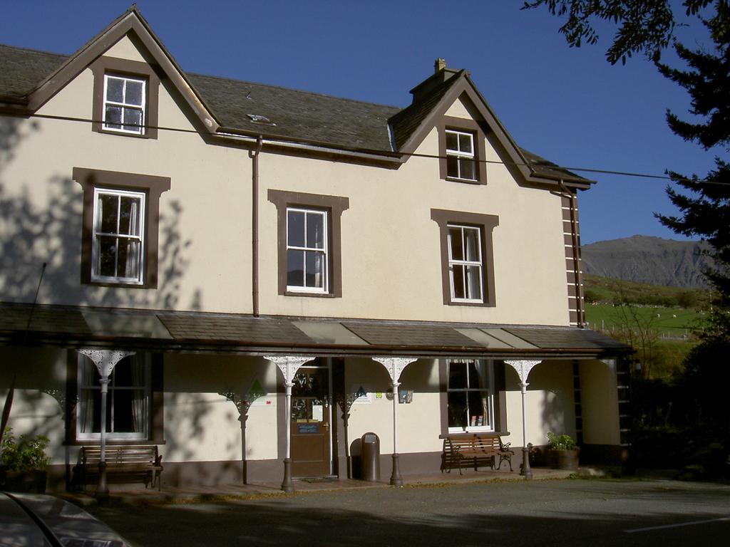 Yha Snowdon Ranger Hostel Llanberis Exterior photo