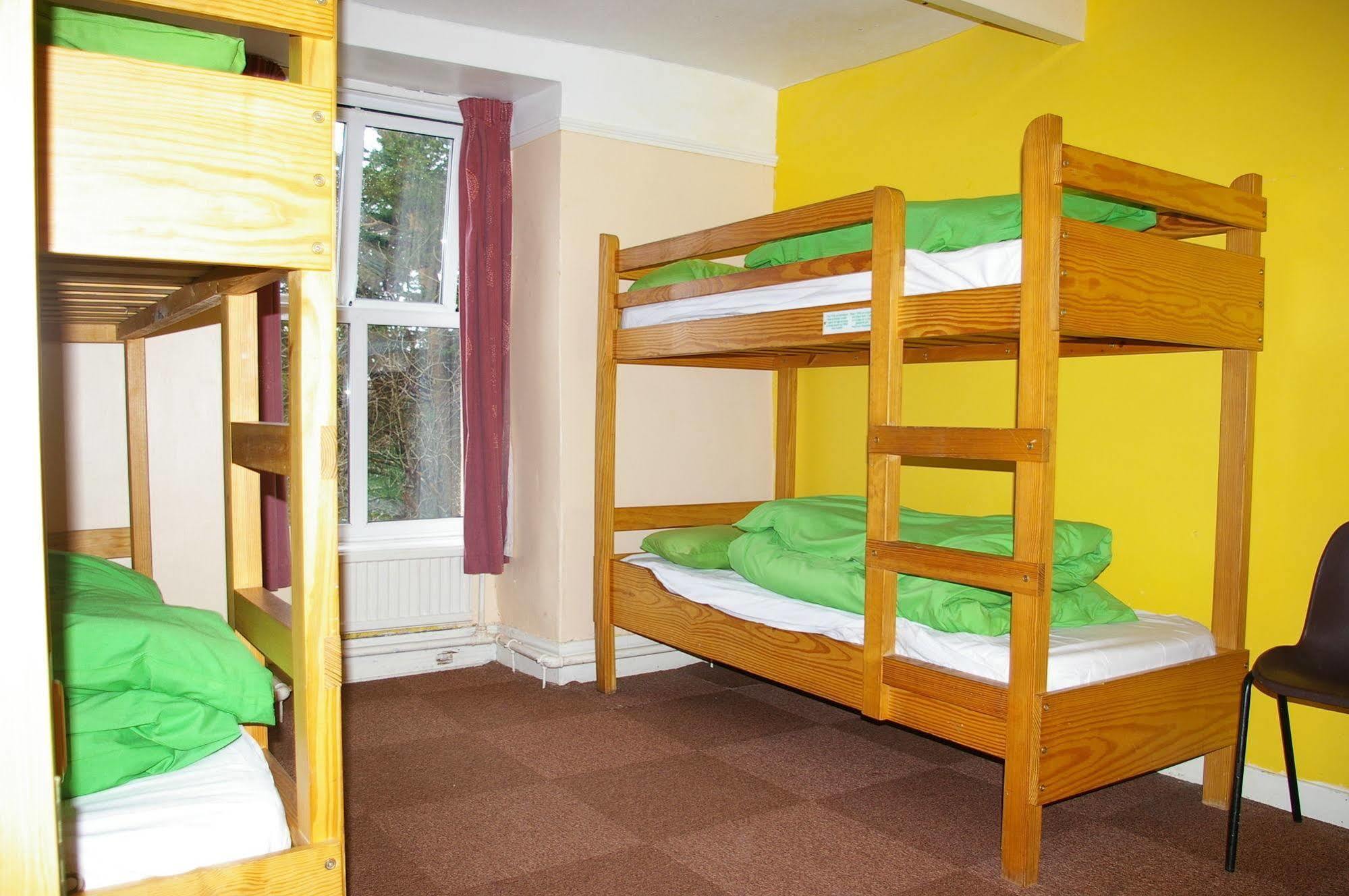 Yha Snowdon Ranger Hostel Llanberis Exterior photo