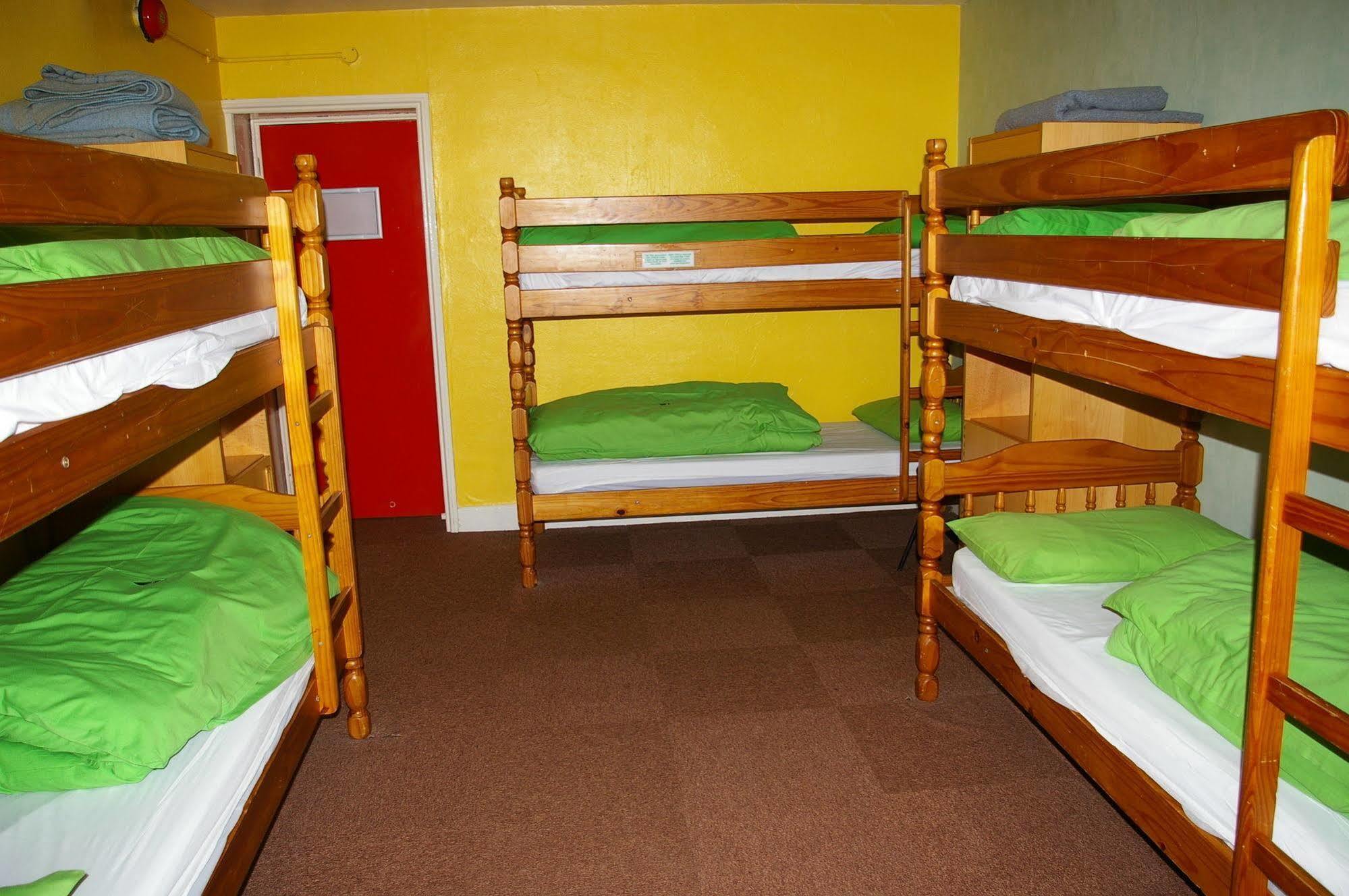 Yha Snowdon Ranger Hostel Llanberis Exterior photo